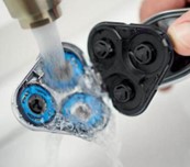 نحوه تمیز کردن ریش تراش فیلیپس